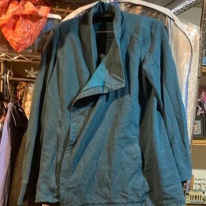 Lululemon wrap jacket.comfy and relaxed fit
